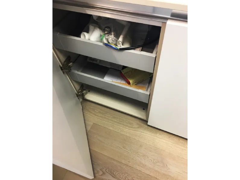 Cucine Spagnol dettaglio cassettiere