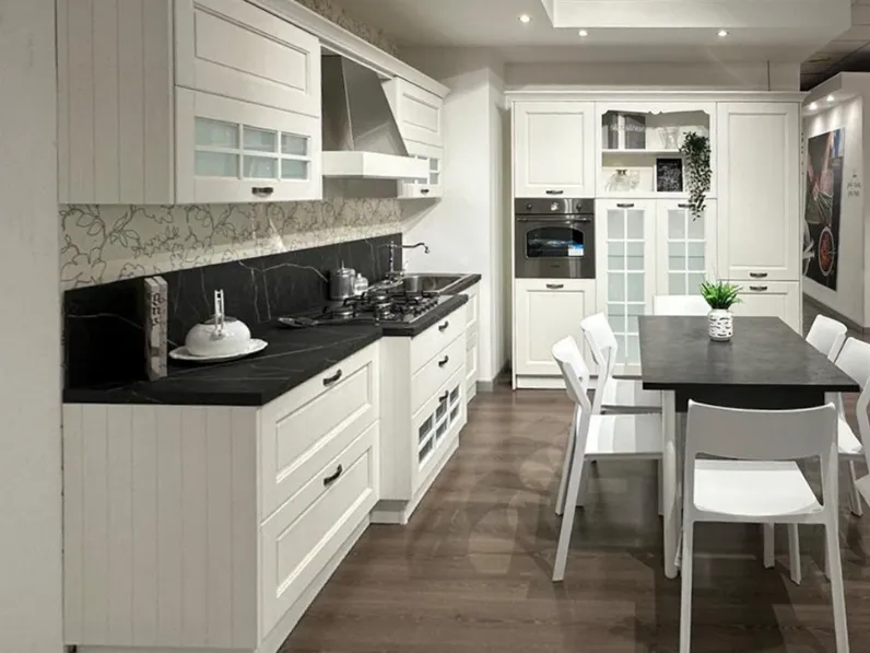 Cucina a prezzo scontato lineare classica Aisha Mobilturi