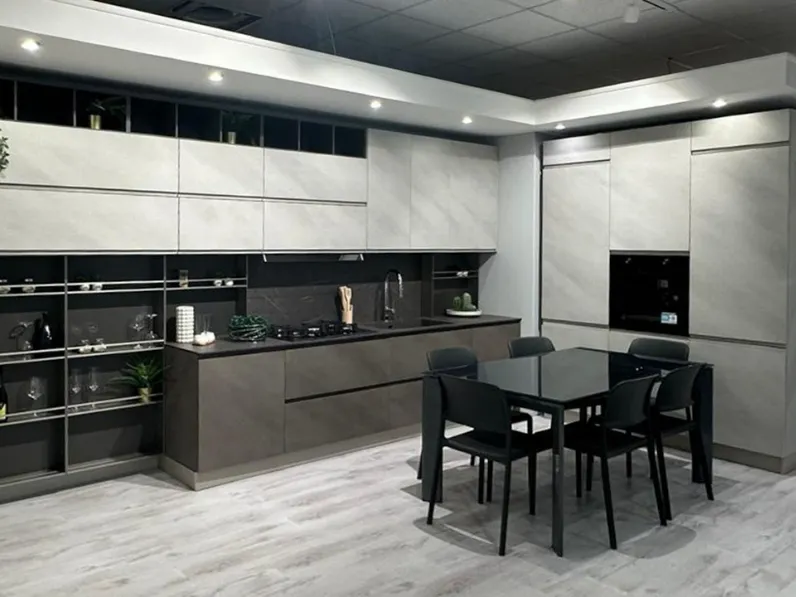 Cucina lineare in laminato materico a prezzo ribassato 57%