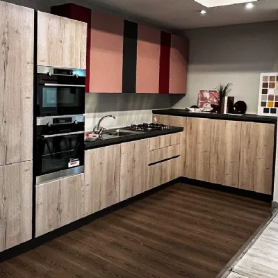 Cucina Mobilturi moderna ad angolo rovere chiaro in laminato materico Hilary