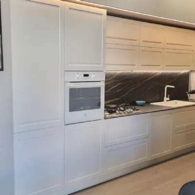 Cucina Incanto legno moderna bianca Mobilturi lineare scontata 64%