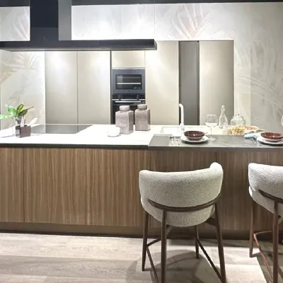 Cucina noce moderna con isola Nevada Mobilturi a soli 16400 Euro