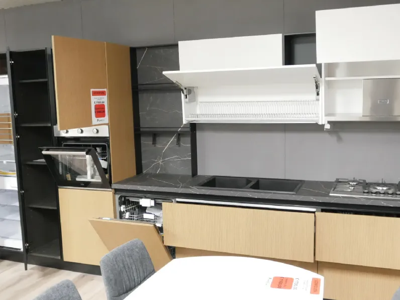 Cucina Pop moderna grigia Mobilturi lineare scontata 60%