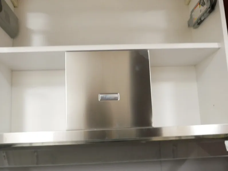 Cucina Pop moderna grigia Mobilturi lineare scontata 60%