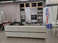 Cucina bianca moderna lineare Stratos Mobilturi in offerta