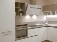 Cucina a prezzo ribassato con penisola moderna Mod cloe Arredo3