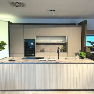 Cucina Bluna con isola Birex con uno sconto imperdibile