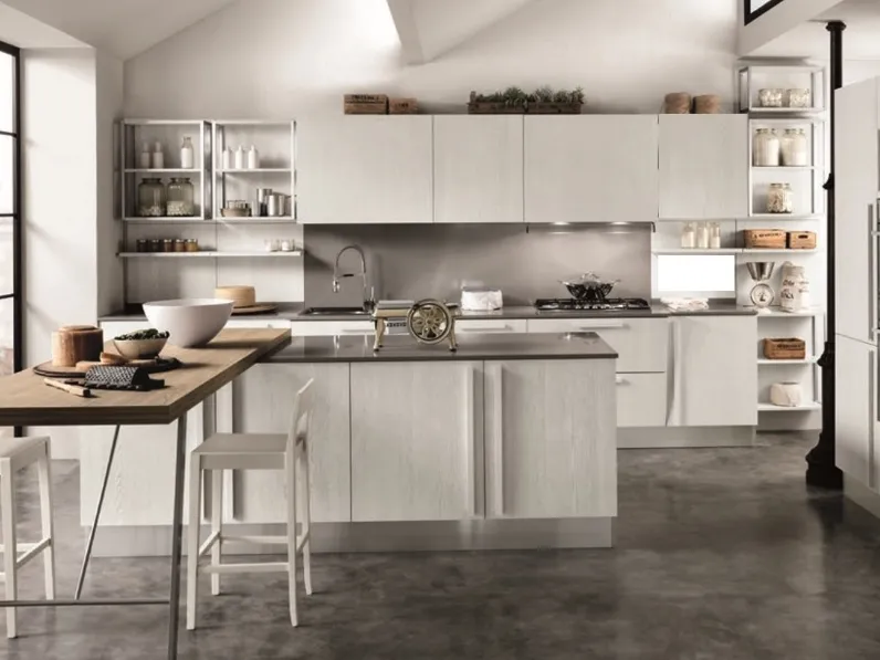 Cucina modello Cucina bianca  moderna con isola e piano pensola  shabby chic in offerta  Nuovi mondi cucine PREZZO SCONTATO