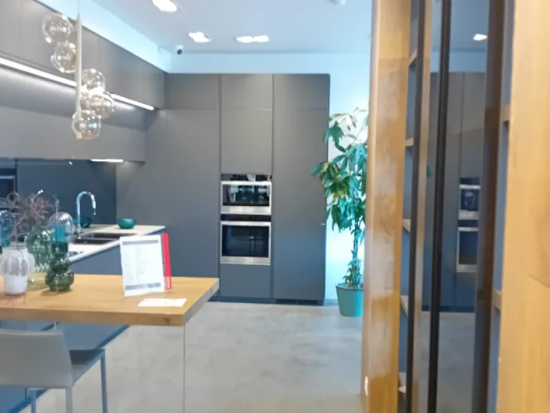 Cucina a PREZZI OUTLET in laccata opaco Scavolini -50%