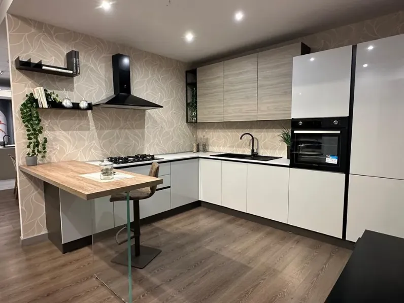 Cucina grigia moderna con penisola Delizia Net cucine in Offerta Outlet