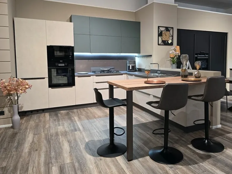 Cucina modello Easy q01 Ar-due PREZZO SCONTATO 28%