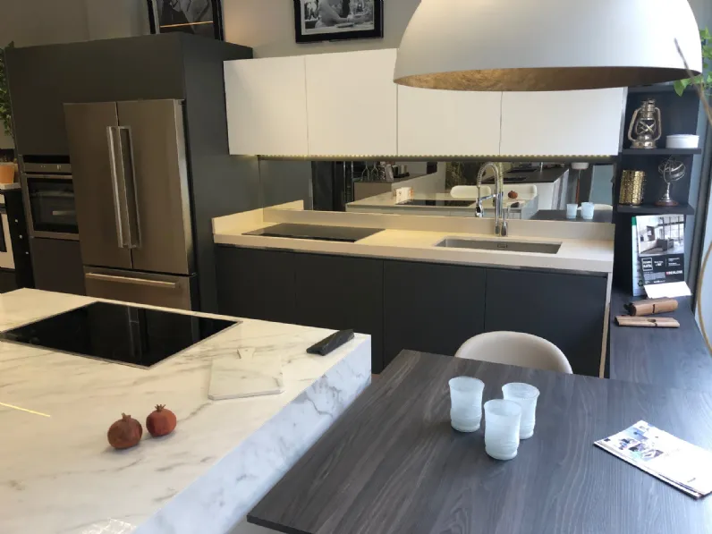 Cucina Antares Expo OFFERTA OUTLET sconto 31% 