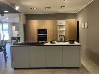 Cucina Mod kali moderna noce Arredo3 con isola scontata 40%