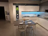 Cucina bianca moderna ad angolo Like laccato lucido monofacciale Veneta cucine scontata