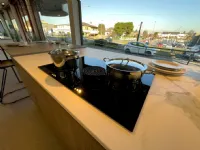 Cucina ad isola in laminato materico, sconto 50%! Acquista ora a prezzo ridotto!
