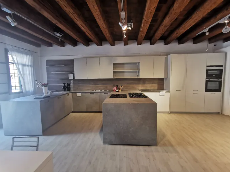 CUCINA con penisola Aster cucine Avenue SCONTATA 72%