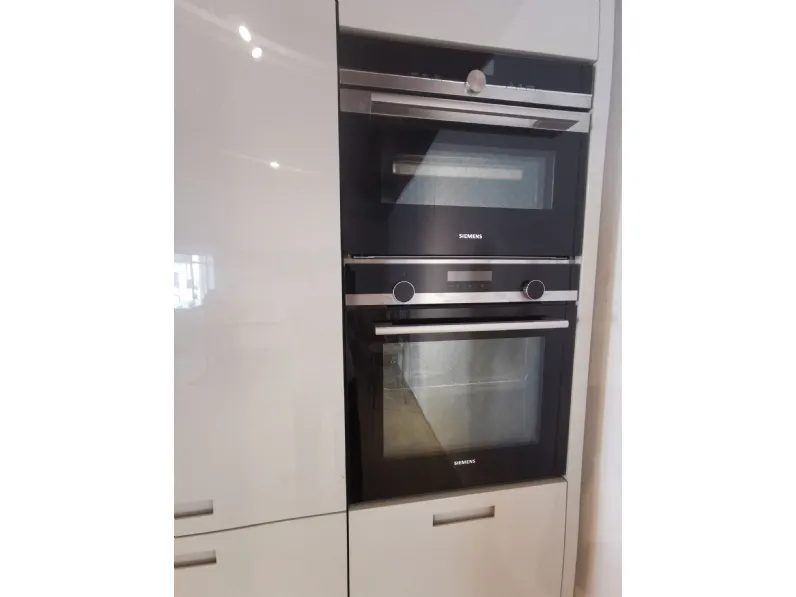 Cucina modello Avenue Aster cucine PREZZO SCONTATO 72%
