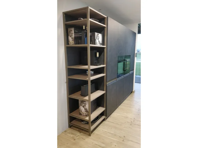 Scopri la cucina moderna Scavolini ad isola Formalia in laminato materico. Altri colori disponibili!