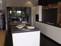 Cucina Look moderna altri colori Snaidero con isola scontata 100%