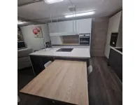 Cucina bianca moderna con isola Pet Essebi a soli 11250