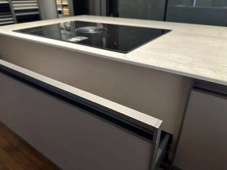 Cucina Kronos moderna noce Arredo3 con penisola scontata 65%