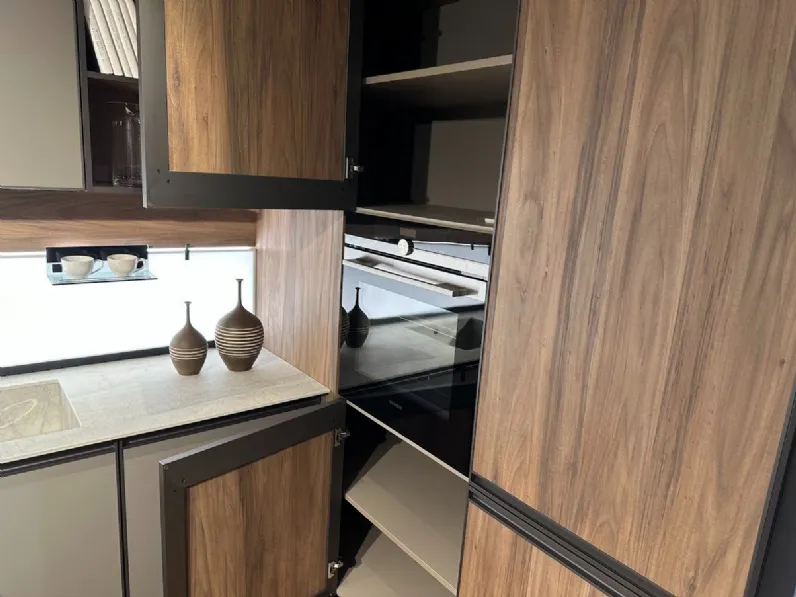 Cucina Kronos moderna noce Arredo3 con penisola scontata 65%