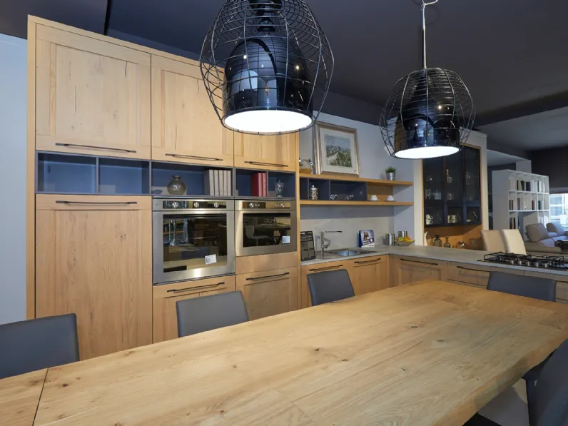 Cucina rovere chiaro moderna con penisola Comp 3 telaio rovere Artigianale in Offerta Outlet