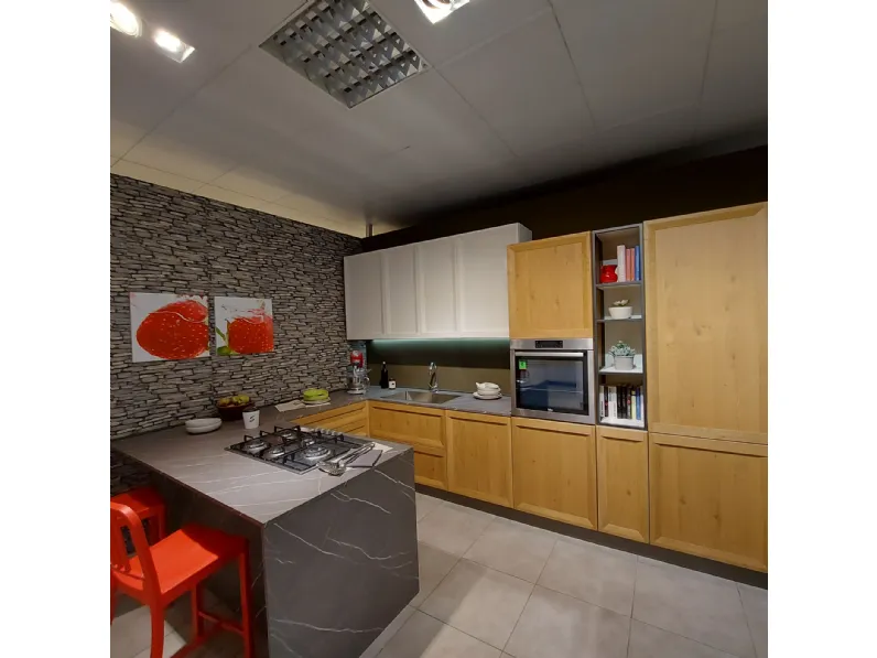 Cucina rovere chiaro moderna con penisola Atelier Astra scontata