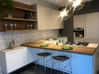 Cucina con penisola in laccata altri colori Carattere a prezzo scontato