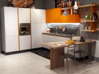 Cucina moderna con penisola Febal Charme 37 a prezzo ribassato