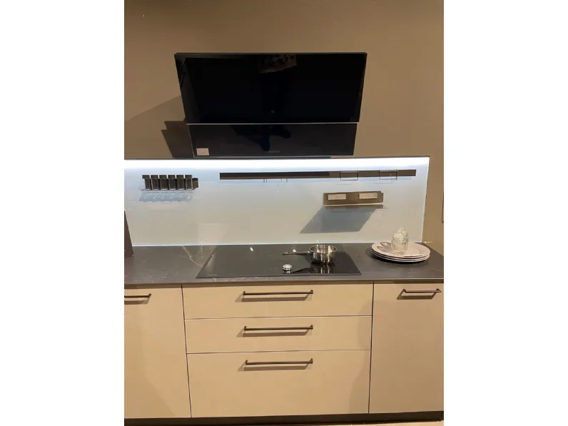 Cucina moderna con penisola Glass Arredo3 in altri colori, scontata!