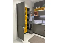 Cucina grigia moderna con penisola Foodshelf inside Scavolini a soli 8800