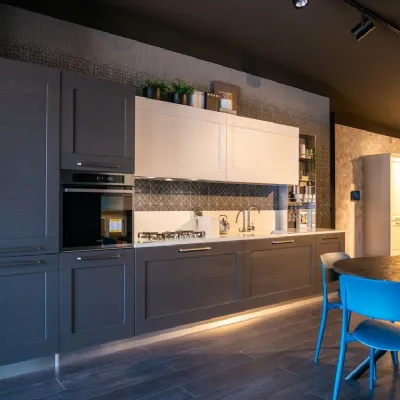 Cucina Gallery lineare Lube cucine con un ribasso imperdibile