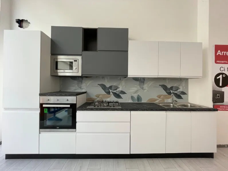 Cucina moderna lineare Net cucine Elsa a prezzo scontato