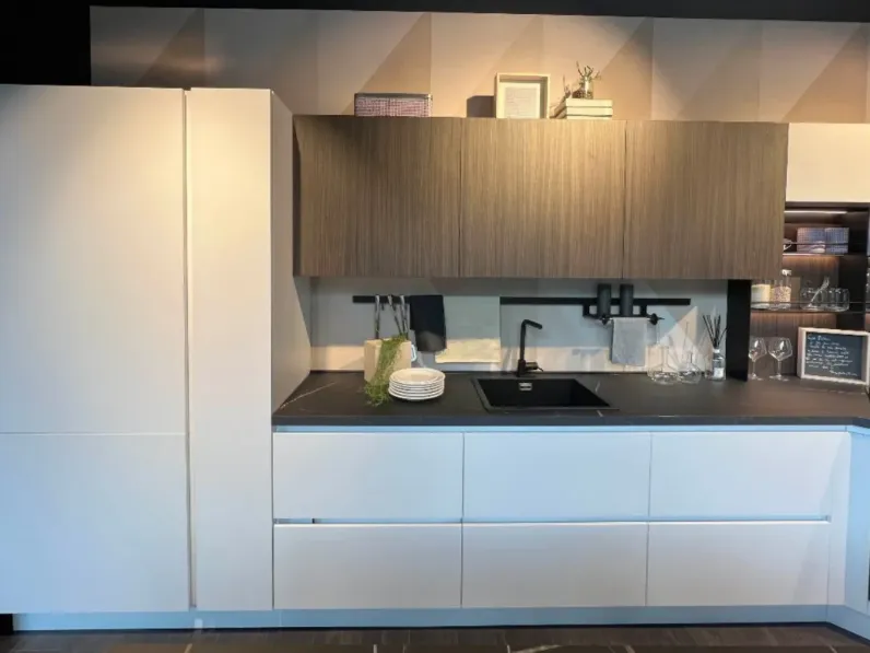 Cucina bianca moderna lineare Tablet  Creo a soli 8300 Euro