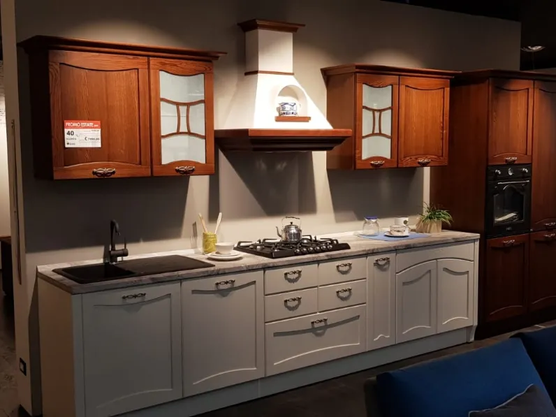 Cucina noce classica lineare Aurea Creo kitchens