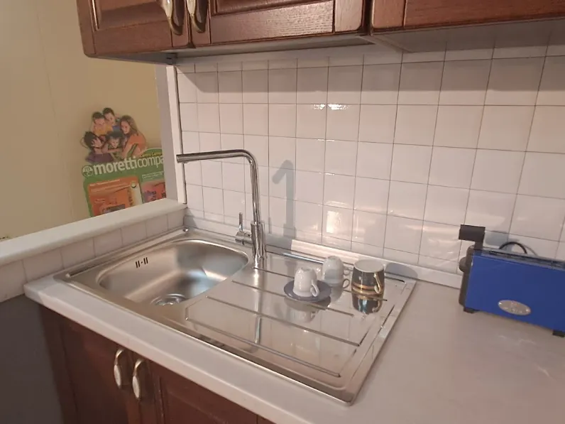 Cucina noce classica lineare Olimpia Artigianale in Offerta Outlet