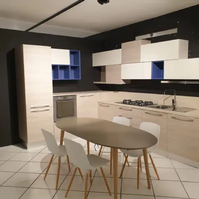 Cucina Noemi moderna rovere chiaro ad angolo Lube cucine