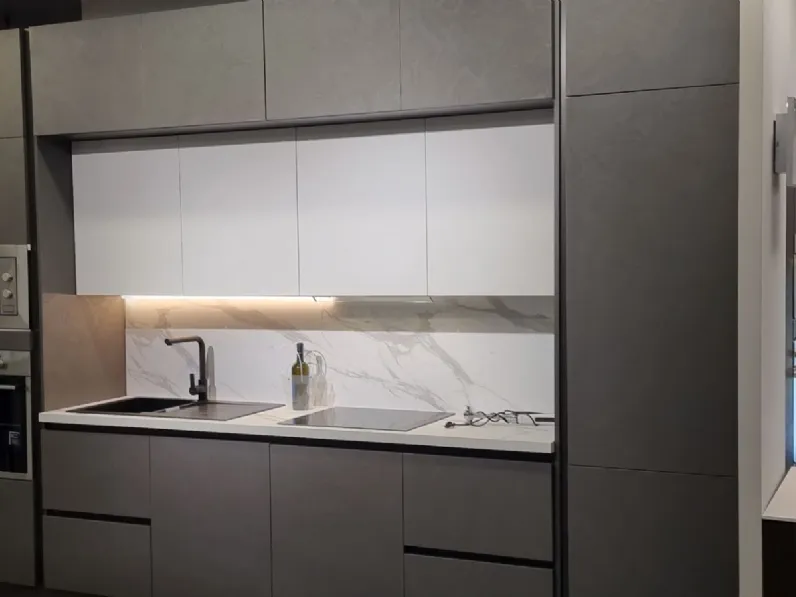 Cucina grigio moderna lineare Nuova  cielo Mobilturi a soli 6500