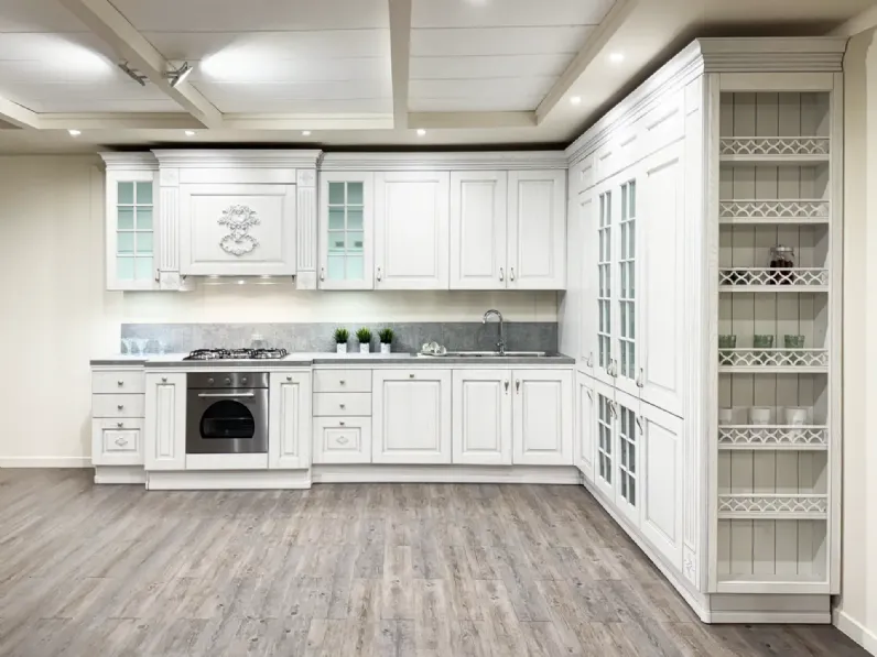 Cucina a prezzo ribassato ad angolo classica Opera Colombini casa