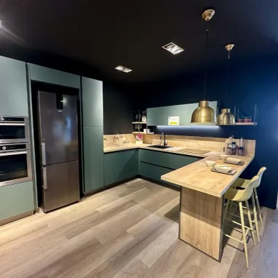 Cucina con penisola moderna altri colori Prima cucine Domino a soli 9068