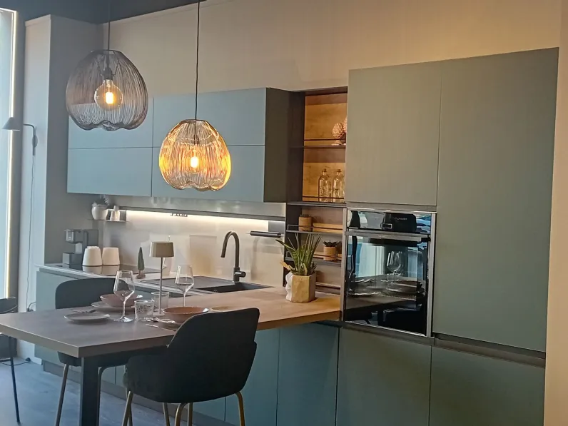 Cucina altri colori moderna con penisola Prima cucine Zoe a soli 10495�