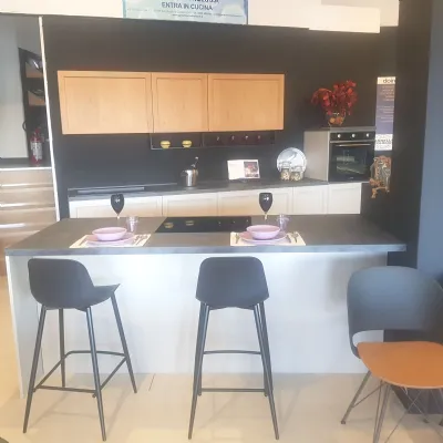 Cucina lineare in legno rovere chiaro Noah a prezzo ribassato