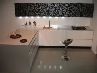 Cucina bianca design con penisola Riciclantica Valcucine scontata