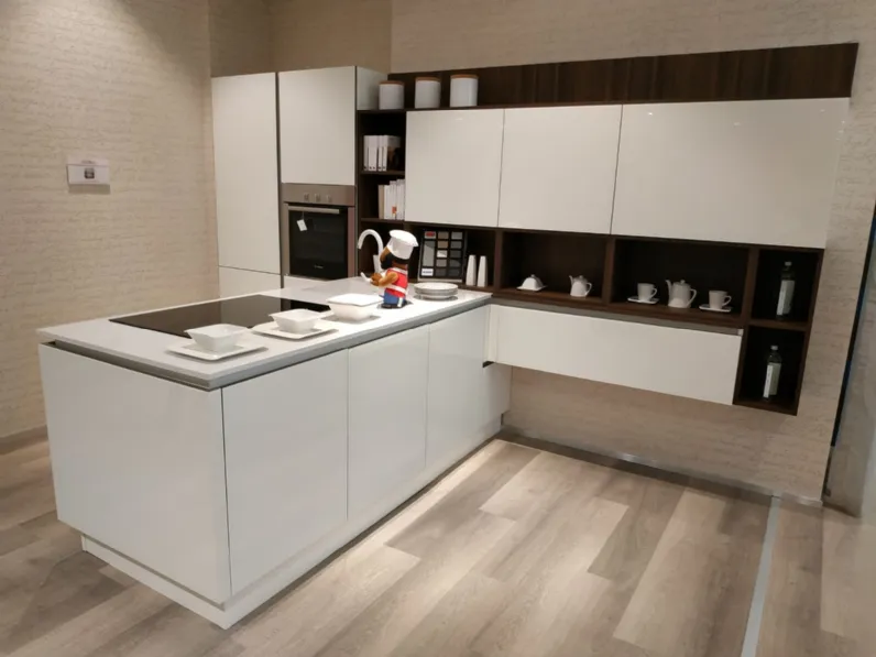 Cucina Riflex moderna bianca con penisola Veneta cucine