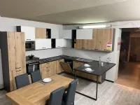 Cucina rovere chiaro moderna ad angolo New Artigianale scontata