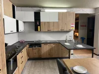 Cucina rovere chiaro moderna ad angolo New Artigianale scontata