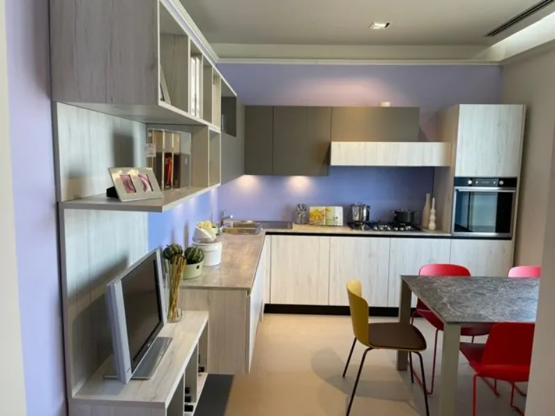 Cucina rovere chiaro moderna ad angolo People Record cucine