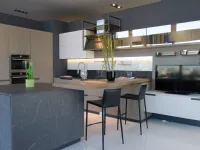 Cucina rovere chiaro moderna ad isola Mia Scavolini in Offerta Outlet