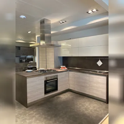 Cucina rovere chiaro moderna con penisola Cloe Arredo3